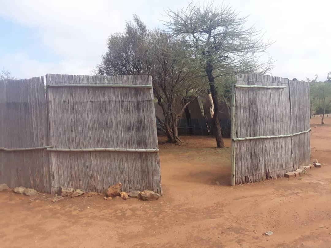 Big Valley Game Lodge Lobatse Ngoại thất bức ảnh