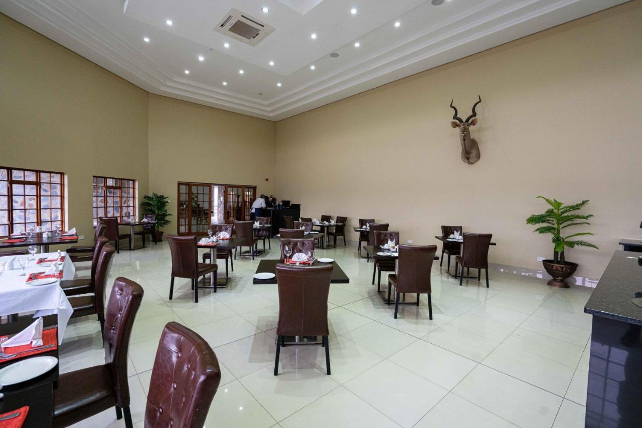 Big Valley Game Lodge Lobatse Ngoại thất bức ảnh
